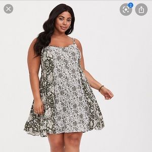 Strappy torrid dress olive green and white a line
